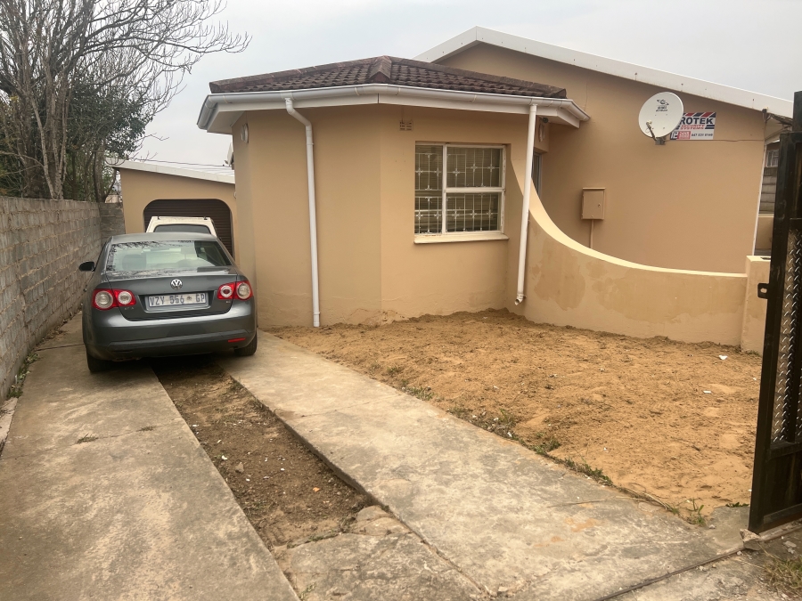 4 Bedroom Property for Sale in Northcrest Eastern Cape